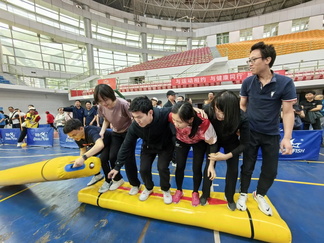 4d90997a7ee94117cffdb4402f294e3