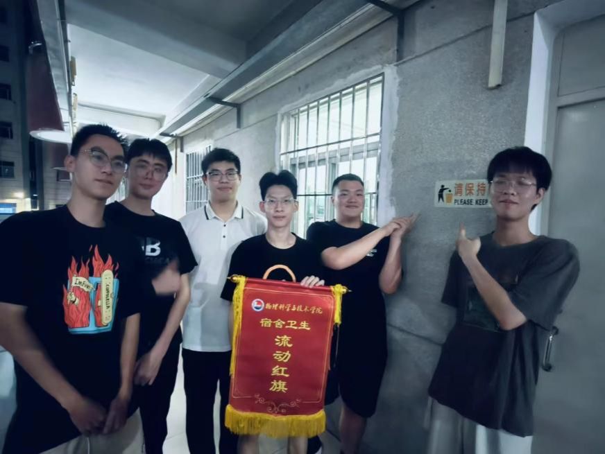 ed2bcf2f9d071aad7d57b65c1f884c5