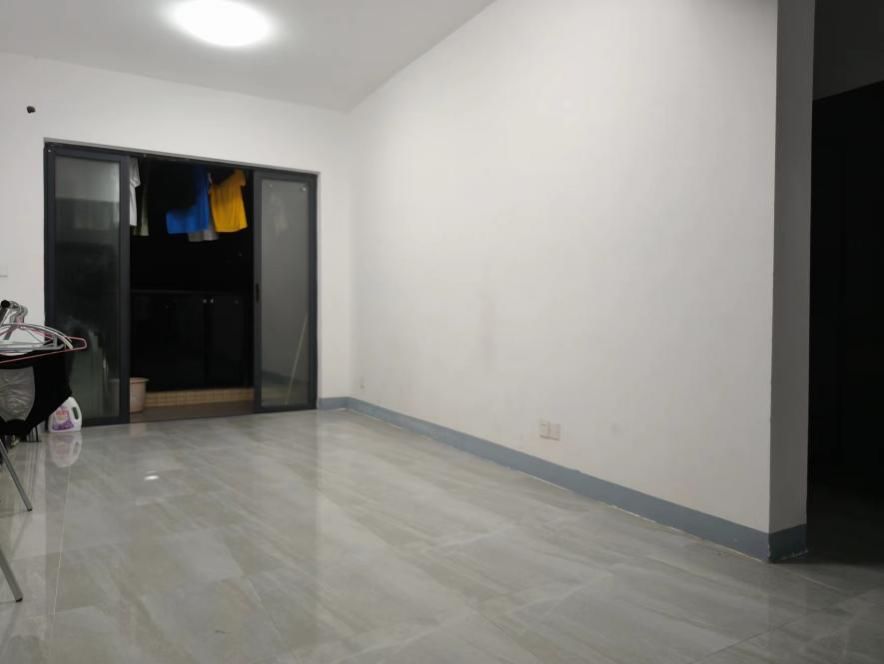 d533724dc0f76b609c9d8ffa569f06f