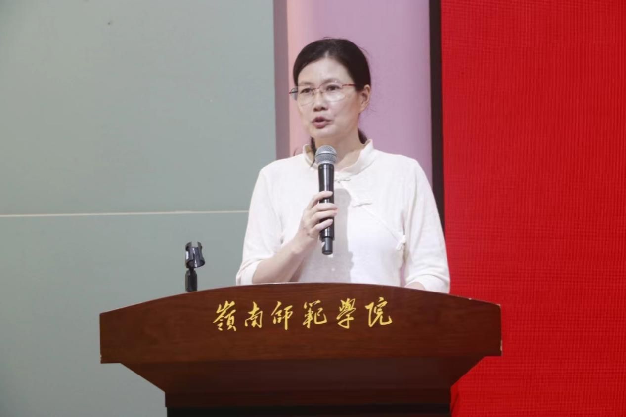 4802a35c53fad56b0f02303a854d4de