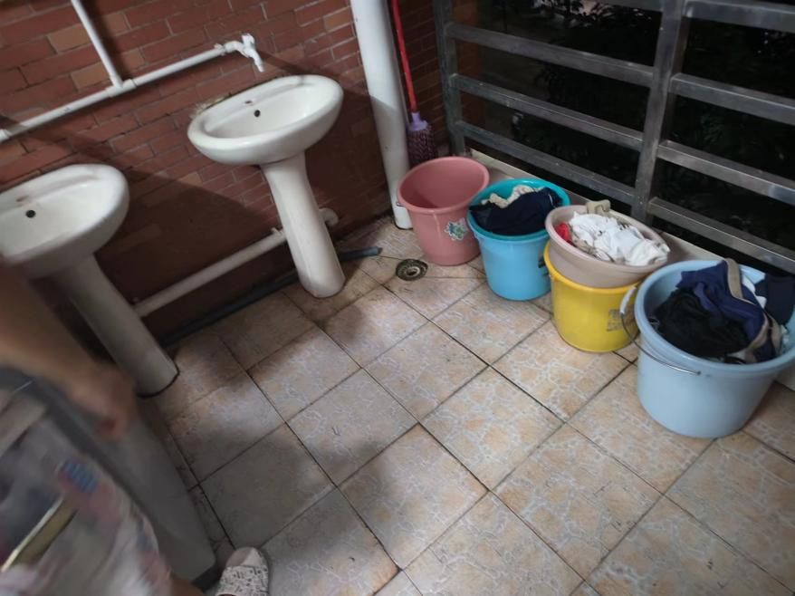 25685be75b8d3586d3d09cc90267287